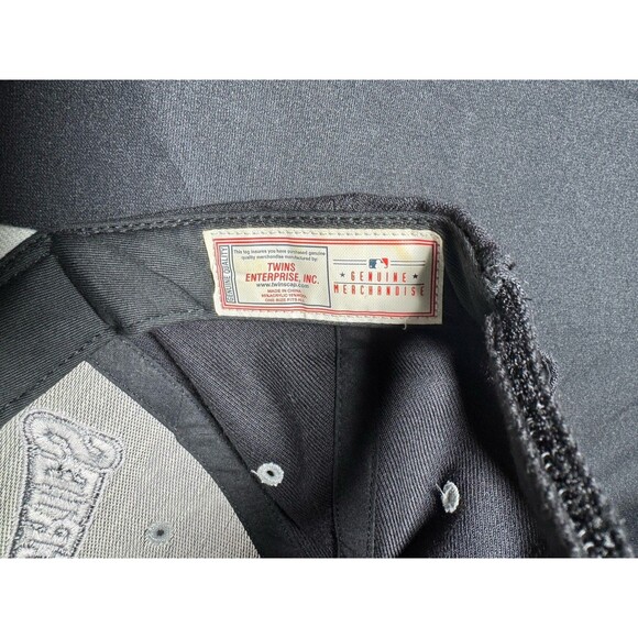 Chicago White Sox 3 Time World Series Champions Snap Back Genuine Merchandise - Picture 9 of 9